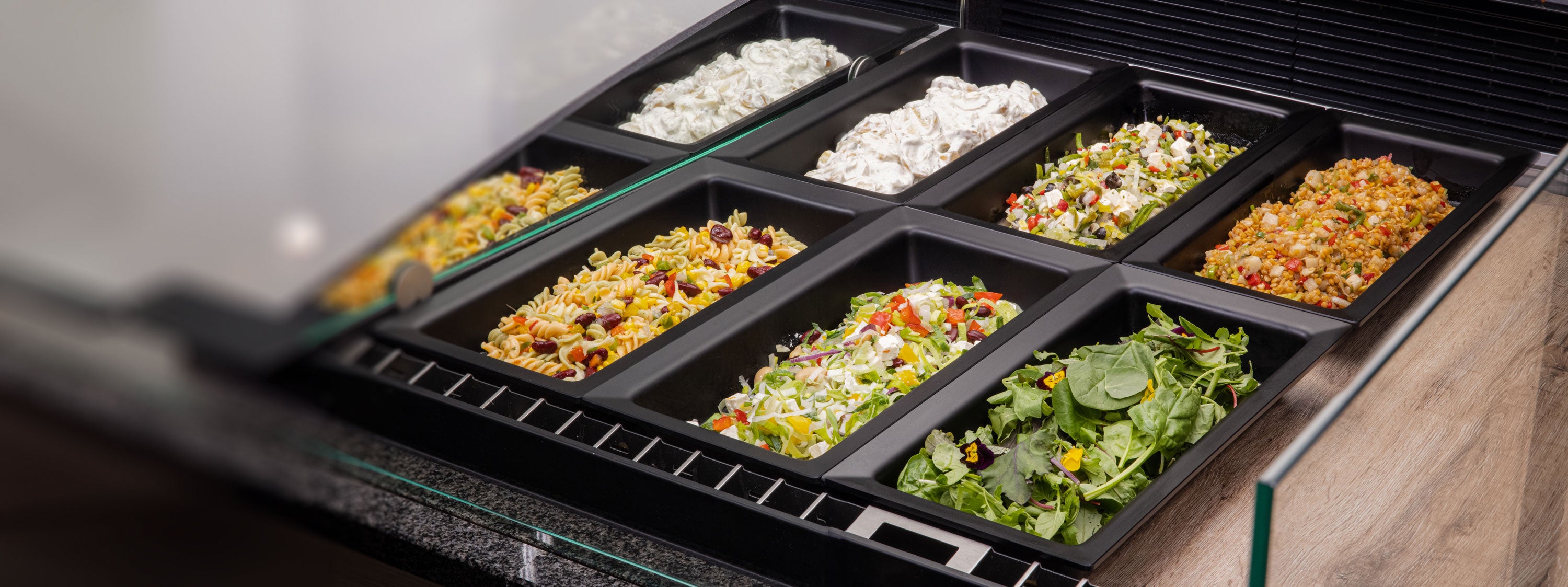 Salade- en delicatessenbakjes